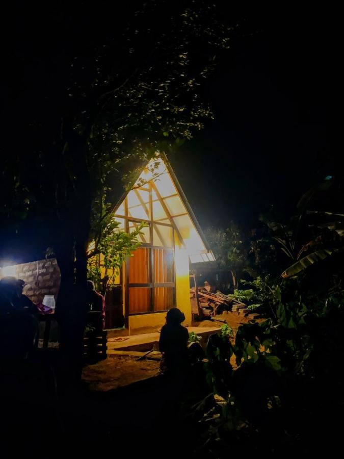 Rainforest Cabin Денияя Екстериор снимка